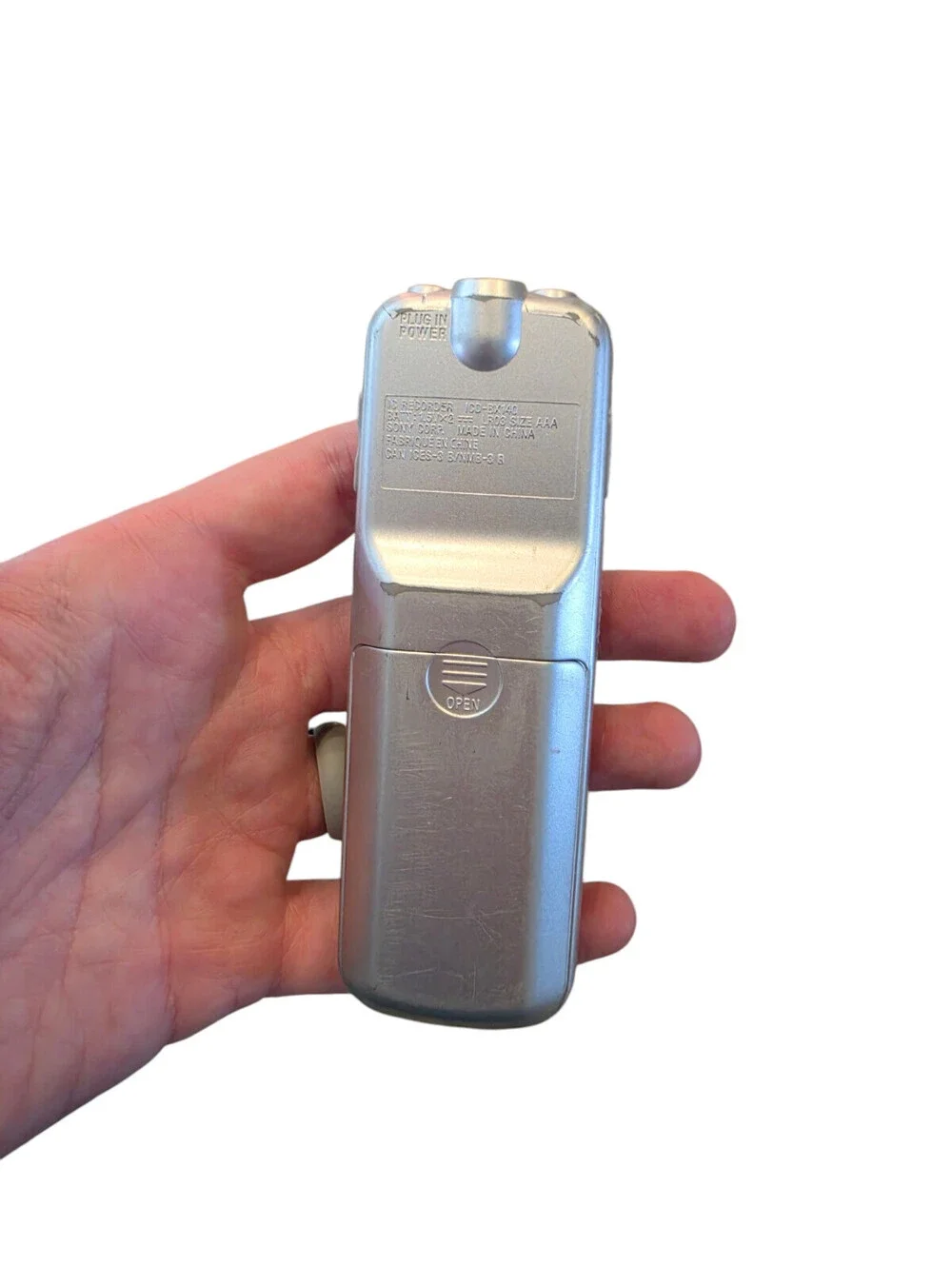 Sony ICD-BX140 4GB Digital Voice Recorder Silver